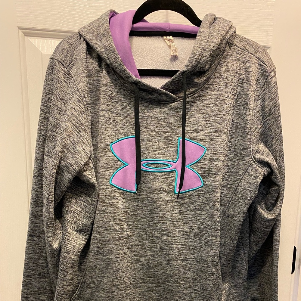 Under Armour women’s hoodie large